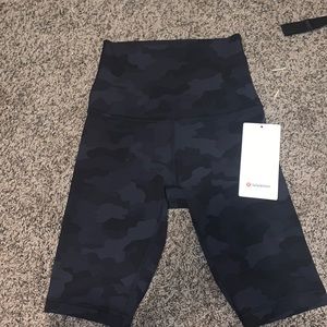 Brand new align biker shorts camo
